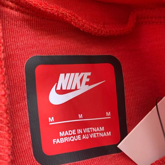 Nike Sportswear Tech Fleece Jogger Pants Boys Youth Size M HV5869 672 NWT - Picture 5 of 10